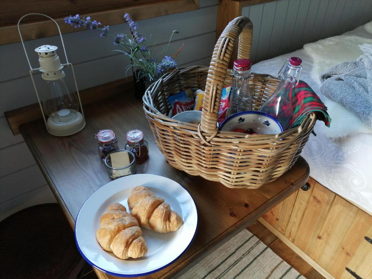 Lucker Mill Shepherds Huts Zewnętrze zdjęcie