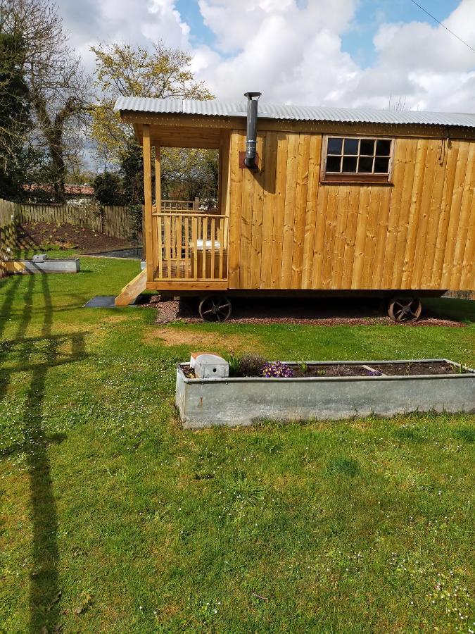 Lucker Mill Shepherds Huts Zewnętrze zdjęcie